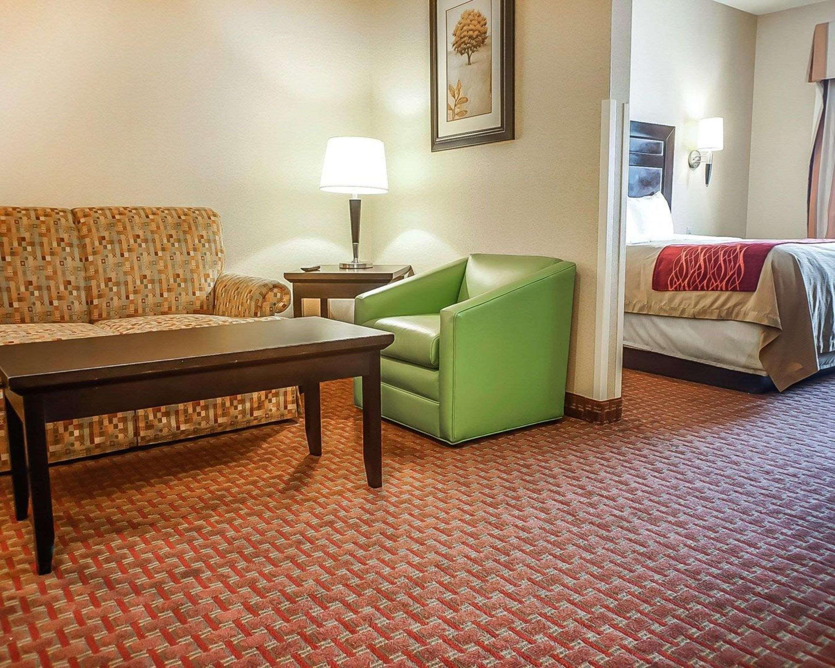 Quality Inn & Suites Roswell Exterior foto